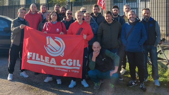 Fillea Cgil: prosegue lo sciopero dei lavoratori della Euroiprem, azienda storica del legno di Pesaro
