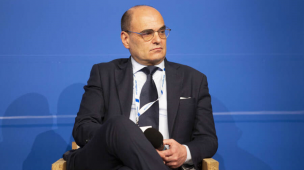 Manager nominato dal Governo Meloni si dimette, aveva inviato al Cda una mail citando il discorso di Mussolini