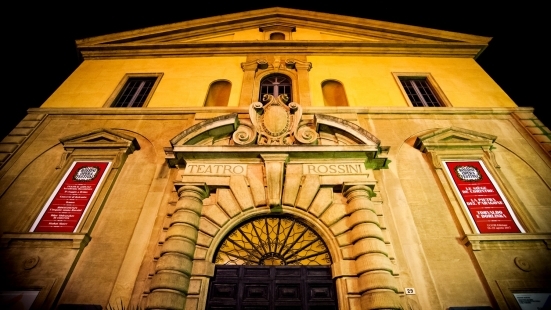 PD Pesaro: "Irrisori e in grave ritardo i fondi governativi per il risanamento del Teatro Rossini dopo il sisma"