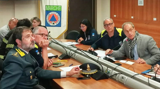 Allerta meteo arancione prolungata anche per domani nella parte centro settentrionale delle Marche
