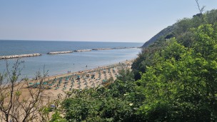 Anche quest'anno a Gabicce Mare il prestigioso riconoscimento della Bandiera Verde dei Pediatri