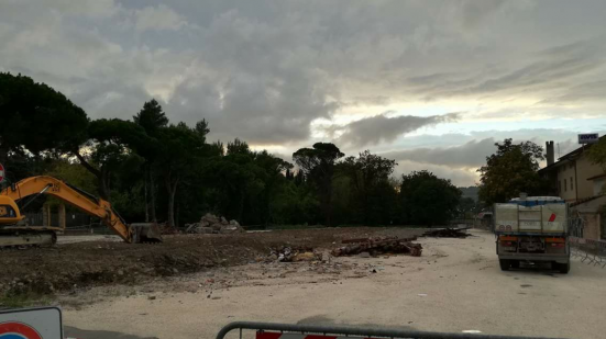 Montesi e Mattioli (PD Pesaro): "Concluso l'iter per la realizzazione del parcheggio a sud della stazione"