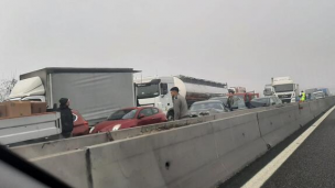 Maxi tamponamento sull'A1: almeno 30 auto coinvolte e 15 feriti al momento, uno è in condizioni gravi