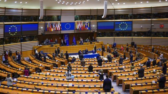 La Commissione europea: "Le misure dell'Italia sull'aborto non hanno alcun legame con il Pnrr"