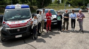 Con le monetine lanciate nelle fontane comunali di Pesaro acquistato un nuovo defibrillatore automatico