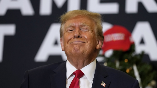 Trump condannato per tutti i 34 capi di imputazione nel caso "pornostar", pena fissata per l'11 luglio