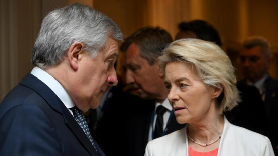 Rimandata la scelta dei nuovi vertici dell'Unione Europea, Ursula von der Leyen rimane la favorita