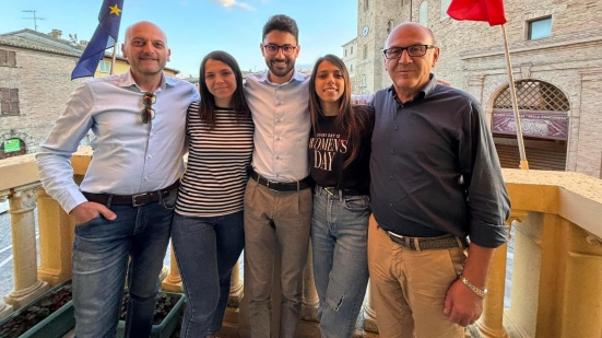 San Costanzo, la Giunta Carbone: "Servizi sociali in difficoltà grazie alla precedente amministrazione"