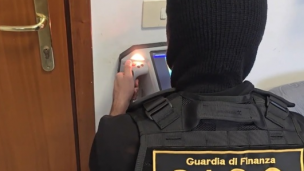Maxi operazione della GdF per frode fiscale di centinaia di milioni di euro e riciclaggio di denaro nelle Marche