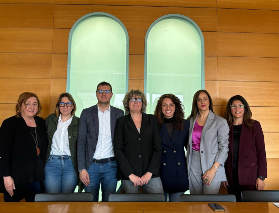 Educazione finanziaria, al via il corso di Confcommercio contro truffe digitali e violenze economiche