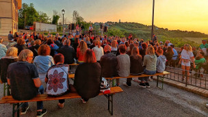 Tavullia ricorda i suoi caduti e celebra l’estate con musica, storia e sapori