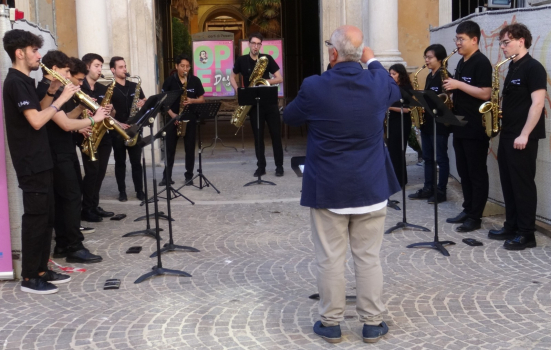 Note Oliveriane inaugura l’estate musicale di Pesaro con l’orchestra di sassofoni del Conservatorio Rossini