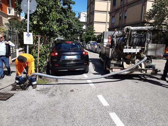 Pesaro, pulizia caditoie a Pantano: interventi programmati dal 7 all’11 luglio