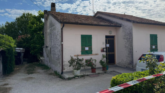 Tragedia a Marotta: uomo spara durante una festa e uccide la cognata, ferita la nipote