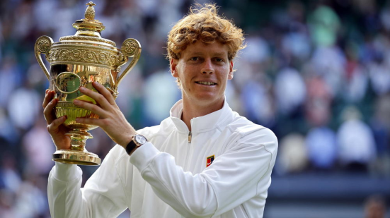 Jannik Sinner fa la storia: primo italiano a vincere Wimbledon