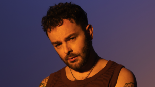 Lorenzo Fragola in concerto con l'Orchestra Sinfonica Rossini: musica d'autore in Piazza del Popolo