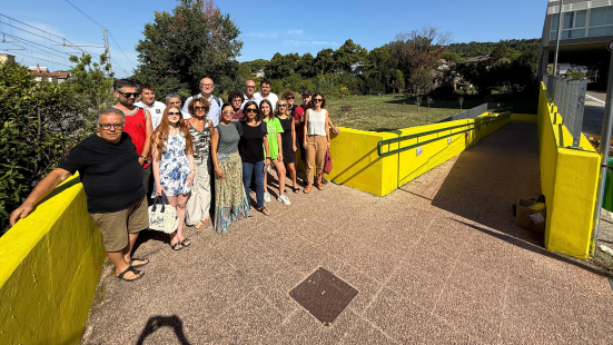 Pesaro, nuova luce al sottopasso della Tombaccia grazie ai ragazzi di "Ci sto? Affare fatica"