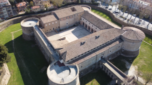 Palio di Pesaro 2025: tre giorni di gare, musica e tradizione nel cuore della città. Il programma completo