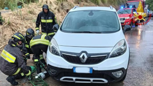 Tragedia nelle Marche: minorenne muore in scooter durante un temporale