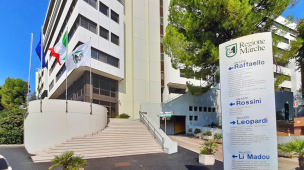 Regione Marche, 418mila euro per l'inclusione scolastica degli alunni con disabilità sensoriali