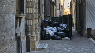 Piazza Marcolini a Fano, il PD chiede chiarimenti su rifiuti abbandonati e lavori per la Link University