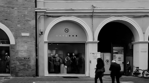 Alla Galleria Rossini la mostra del Foto Club Pesaro "Contrasti Architettonici tra Antico e Moderno"