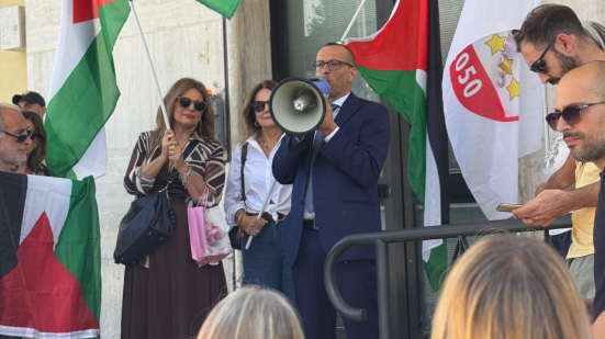 Matteo Ricci lancia "Un treno per Gaza": "Le Marche riconosceranno lo Stato di Palestina"