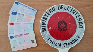 Pesaro e provincia, patenti false: denunciate quattro persone