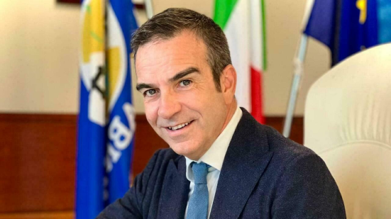 Elezioni Calabria 2025, Roberto Occhiuto verso la riconferma: larga vittoria per il Centrodestra