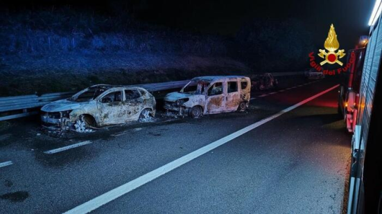 Tentata rapina ai portavalori sull'A14 a Porto Recanati: arrestati tre uomini, quattro in fuga