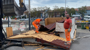 Lido di Fano, rimosso il casottino dalla pista polivalente: intervento per decoro e sicurezza