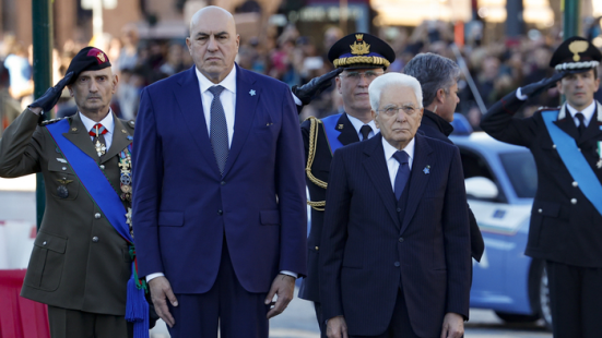 Mattarella ad Ancona: "Serve una comune forza di difesa europea in cooperazione con la Nato"