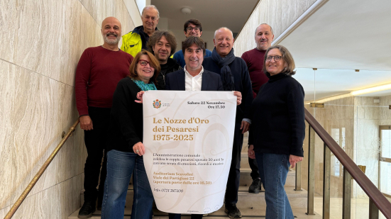Pesaro celebra le "Nozze d'Oro dei Pesaresi": grande festa per le coppie sposate nel 1975