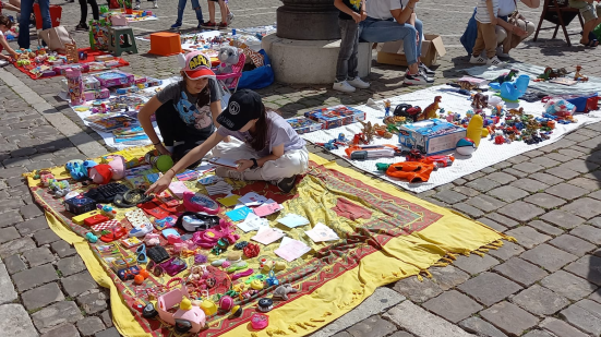 Fano, piazza XX Settembre si trasforma nel "Mercatino dei Bambini e dei Ragazzi"