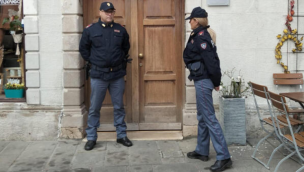 Madre uccide il figlio di 9 anni nella loro abitazione