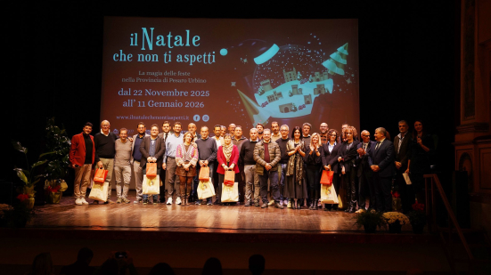 "Il Natale che non ti aspetti": grande successo per il Galà al Teatro Sanzio di Urbino