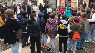 Pesaro ricorda la "strage degli Innocenti" con gli studenti dell'Ic Olivieri