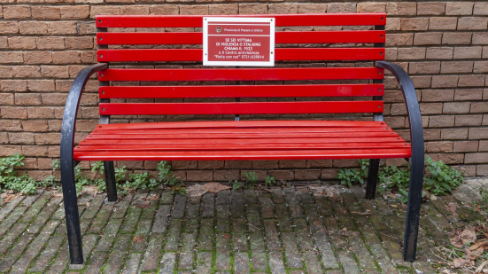 Pesaro e provincia unite contro la violenza sulle donne: oltre 50 iniziative per il 25 novembre