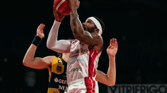 Vuelle, Kay Felder fuori per la 16ª giornata: il club punta al rientro contro Cento