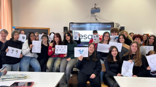 AcroPesaro 2026, il logo nasce a scuola: due mesi di lavoro creativo degli studenti del Liceo Mengaroni