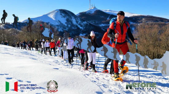 Ciaspolenta sul Monte Nerone: ciaspolata al tramonto e polentone a Piobbico con RI-GEN