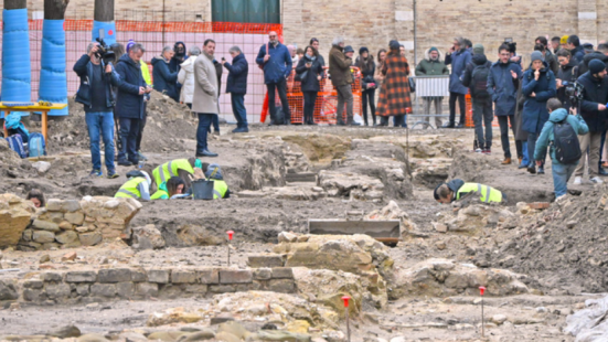 Fano, dagli scavi di piazza Andrea Costa emerge la Basilica di Vitruvio: una scoperta che riscrive la storia