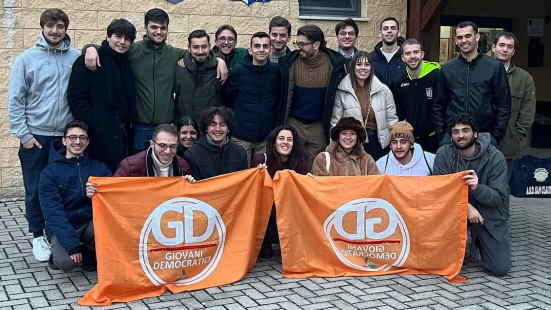 Solidarietà al popolo iraniano, manifestazione dei Giovani Democratici a Macerata