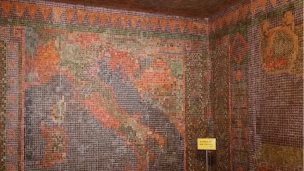 San Lorenzo in Campo, riaperta la Stanza dei Francobolli: un’opera unica al mondo tra arte e memoria