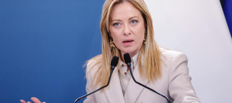 Giorno della Memoria, Meloni: "Ribadisco la complicità del regime fascista nelle persecuzioni e deportazioni"