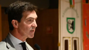 Giorno della Memoria, Acquaroli: “Ricordare la Shoah è un dovere per difendere libertà e democrazia”