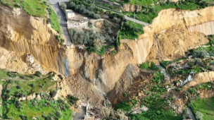 La collina di Niscemi continua a crollare, Schlein (PD): "Dirottare un miliardo dall'inutile ponte sullo Stretto"