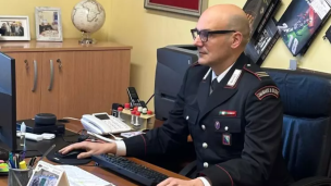 Truffa telefonica da 18 mila euro con finto operatore di carta di credito: 53enne raggirata a Treia