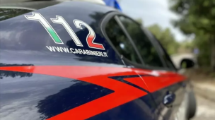 Furto di zaino con pistola a Fossombrone: denunciato per furto aggravato e detenzione illegale di arma