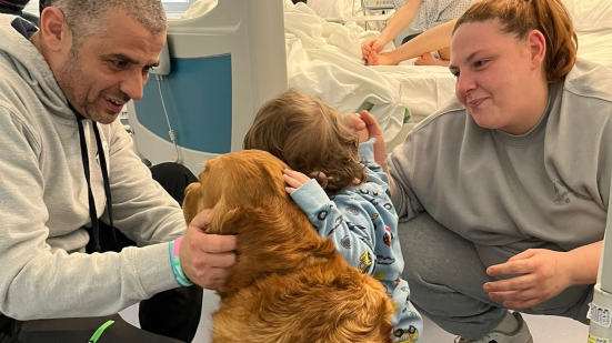 Pet Therapy in Pediatria: al via il progetto per i bambini ricoverati negli ospedali di Pesaro e Fano